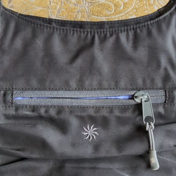 ATHLETA Spring Tote/ Weekender/Carryall - Picture 2 of 10